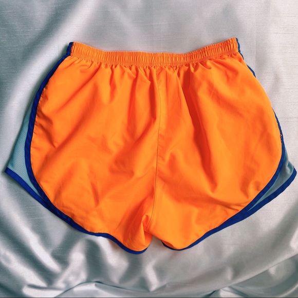 ♡ Nike Dri-Fit Shorts ♡ - Picture 2 of 4